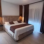 Вілла Modern Dado With Heated Pool & Sea View In *