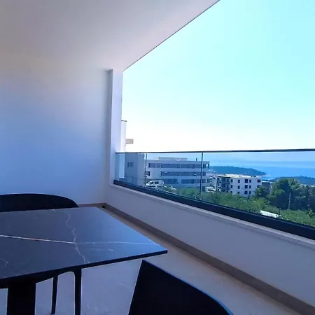 Modern Dado With Heated Pool & Sea View In וילה מאקרסקה