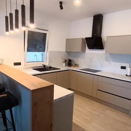 וילה Modern Dado With Heated Pool & Sea View In