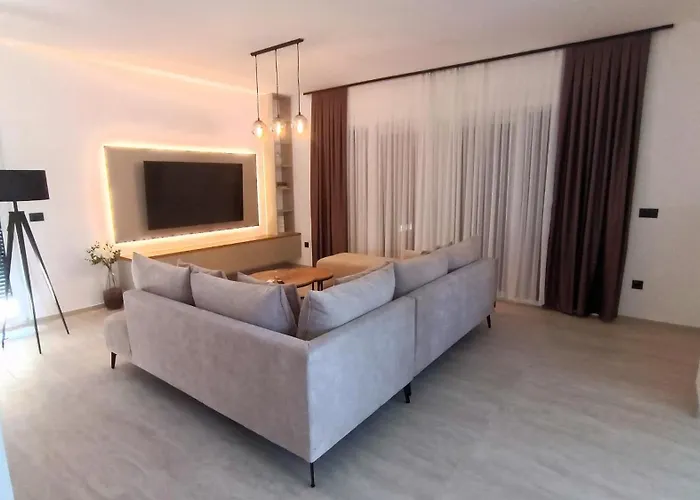 Villa Modern Dado With Heated Pool & Sea View In *