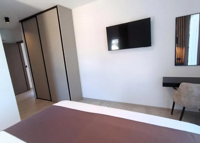 Modern Dado With Heated Pool & Sea View In *