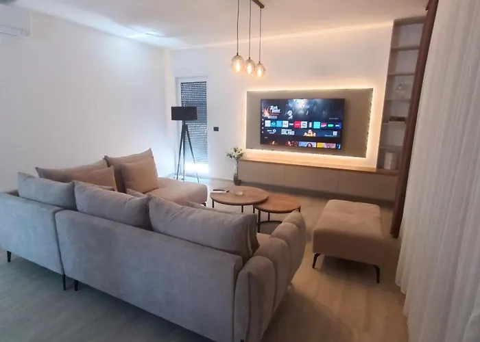 Villa Modern Dado With Heated Pool & Sea View In *