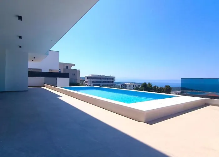 Villa Modern Dado With Heated Pool & Sea View In Makarska