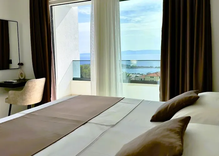 Modern Dado With Heated Pool & Sea View In *